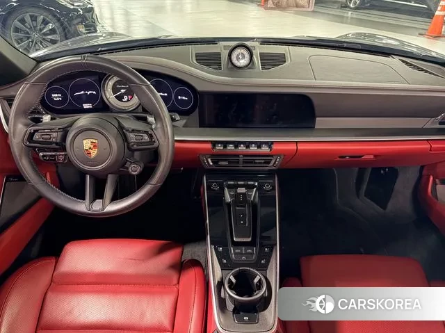 Porsche 911(992) id 3347945 из Кореи 19