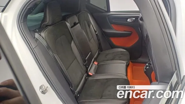 Volvo XC40 id 2907152 из Кореи 19