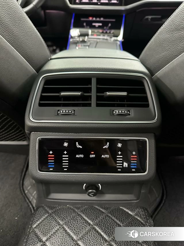 Audi A6L id 4272665 из Китая 21
