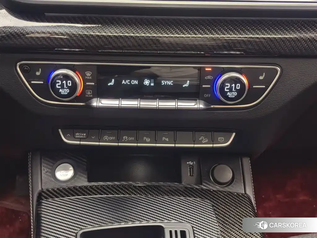 Audi Q5L id 4601792 из Китая 27