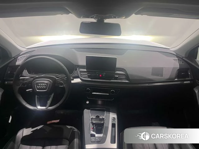Audi Q5L id 4219286 из Китая 16