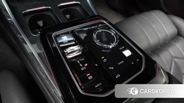 BMW 7 Series (G70) id 3058209 из Кореи 19