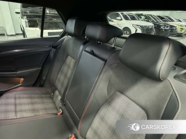 Volkswagen Golf GTI id 4253101 из Китая 17