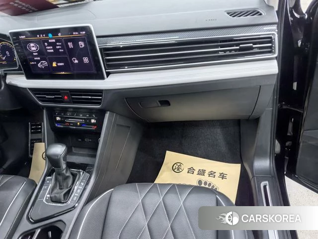 Volkswagen Tiguan L id 4260568 из Китая 20