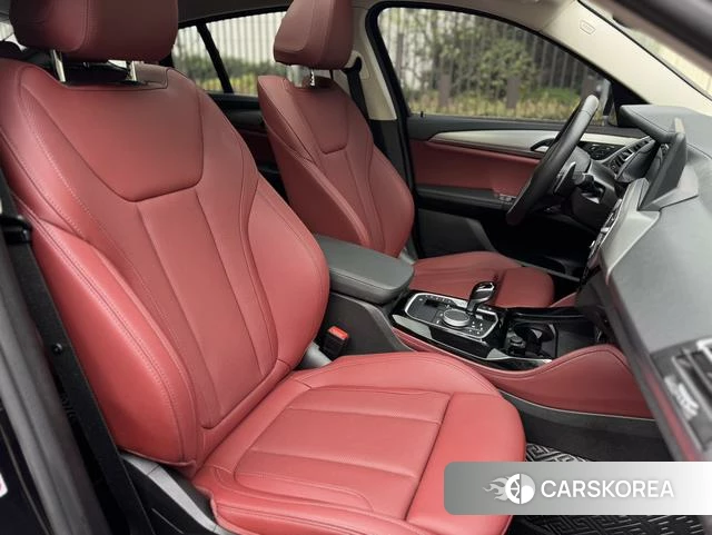 BMW X4 id 4265817 из Китая 19