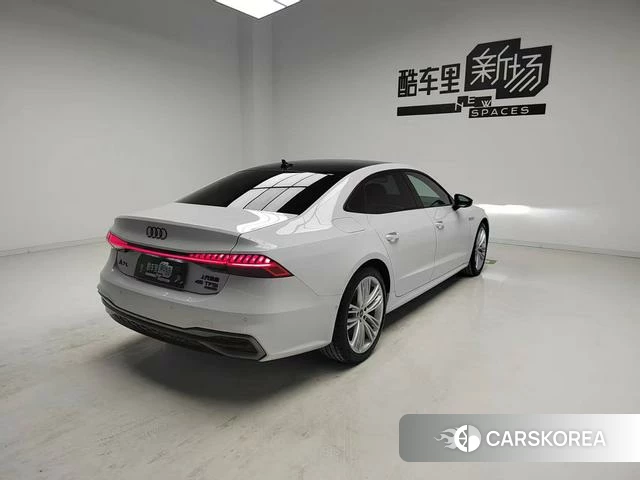 Audi A7L id 4272401 из Китая 15