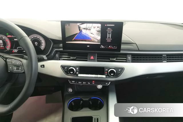 Audi A4L id 3908348 из Китая 16