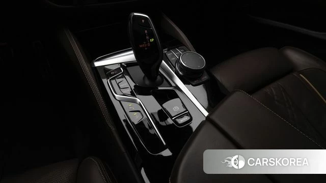 BMW 6 Series GT (G32) id 3910068 из Кореи 19