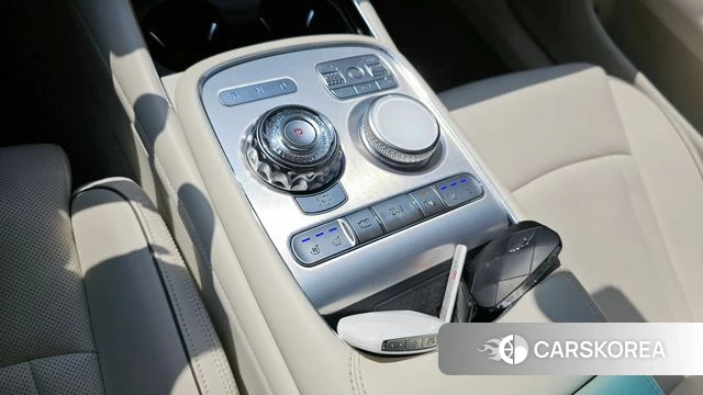 Genesis G90 (RS4) id 3941190 из Кореи 19