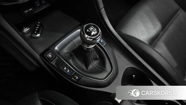 Hyundai Veloster (JS) id 4188497 из Кореи 19