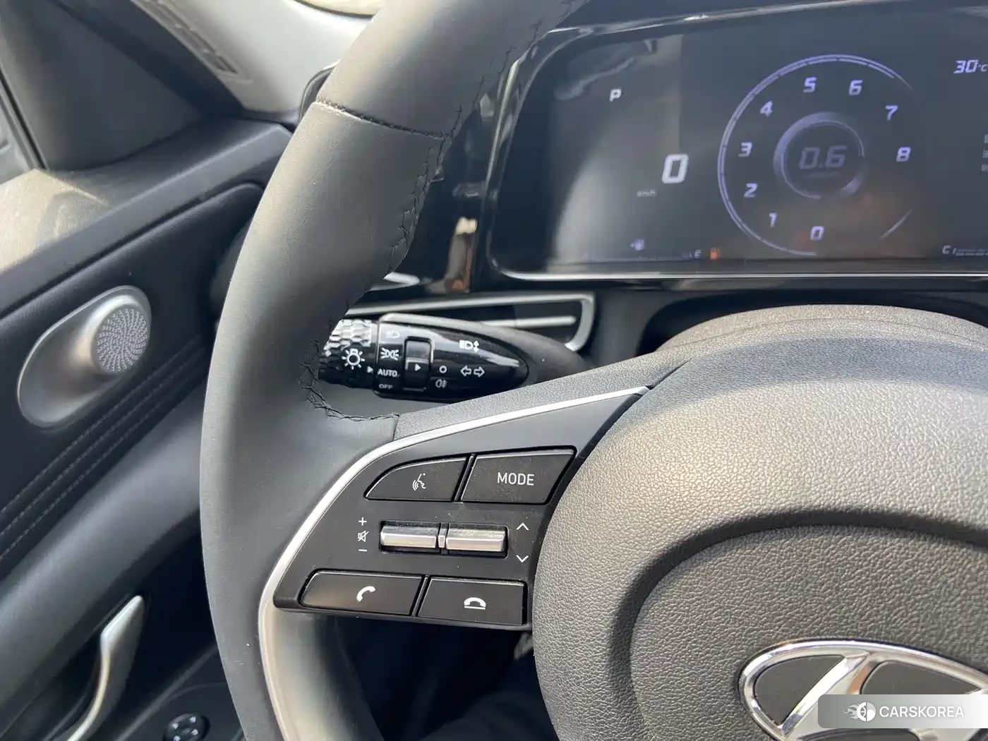 Hyundai Elantra id 4622381 из Китая 17