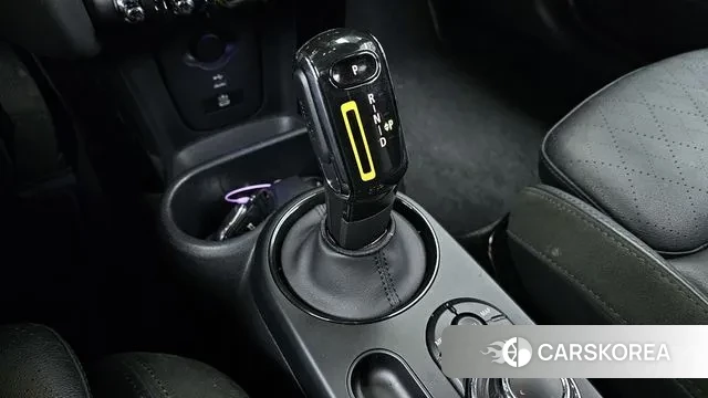 Mini Cooper Electric id 3610977 из Кореи 19