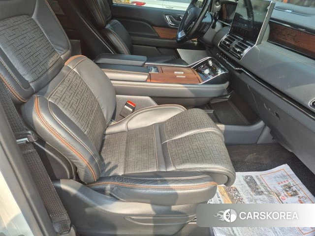 Lincoln Navigator 4th generation id 3798763 из Кореи 12