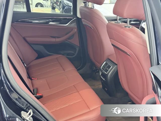 BMW X3 id 4275365 из Китая 17