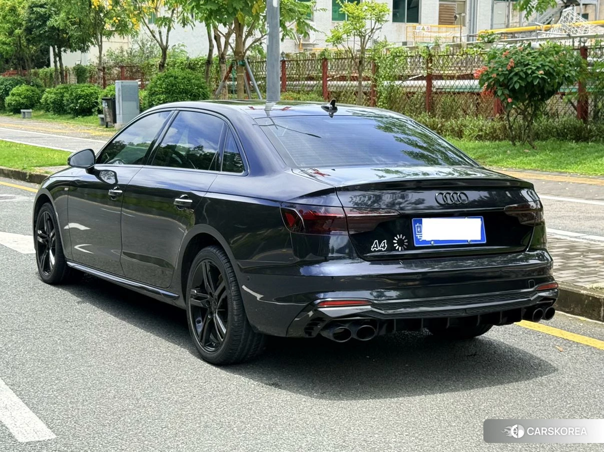 Audi A4L id 4479793 из Китая 9