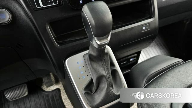 Hyundai Staria id 4195238 из Кореи 19