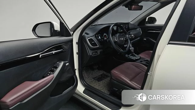 Kia Seltos id 4754824 из Кореи 36