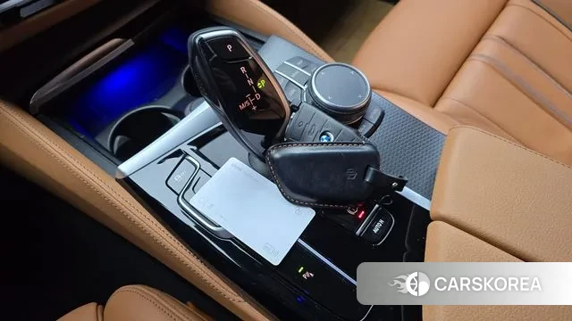 BMW 5 Series (G30) id 3690193 из Кореи 19