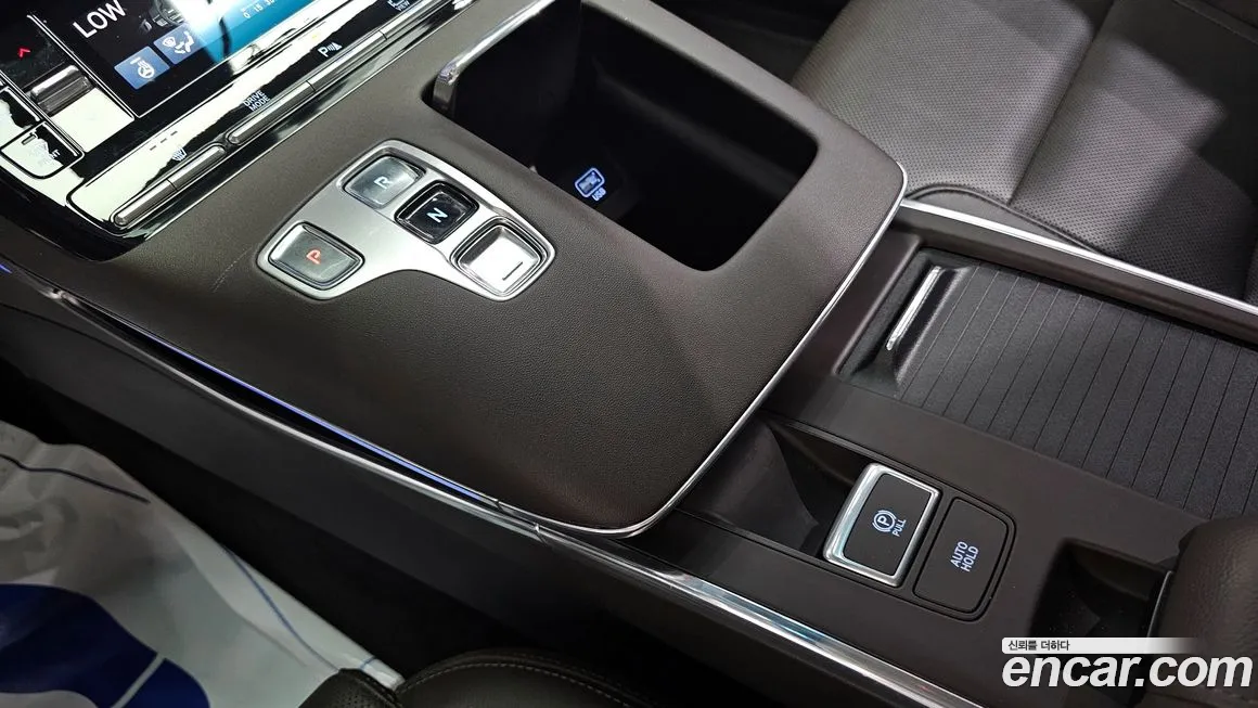 Hyundai The New Grandeur IG id 1937483 из Кореи 19