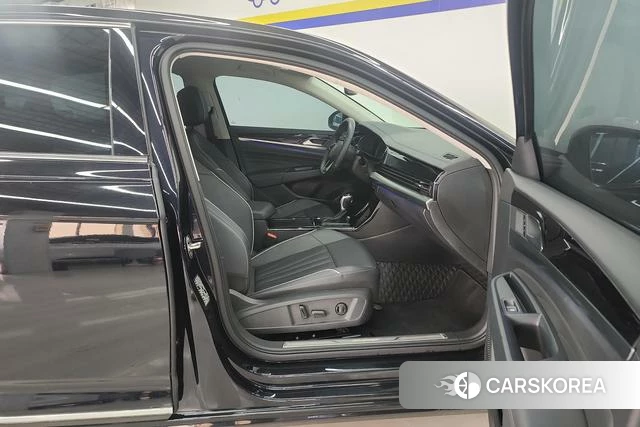 Volkswagen Passat id 3824729 из Китая 16