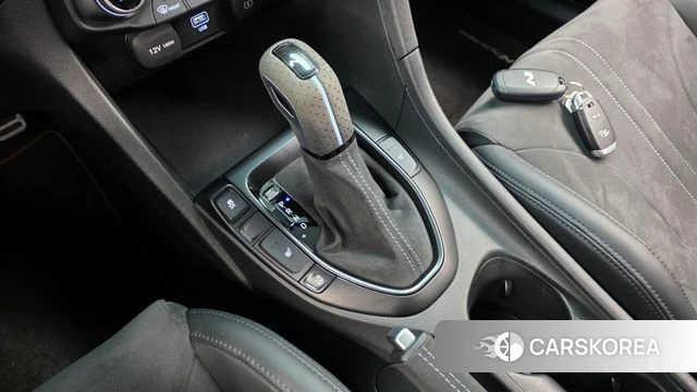 Hyundai Veloster (JS) id 4943400 из Кореи 29