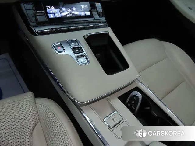 Hyundai The New Grandeur IG Hybrid id 2930761 из Кореи 19