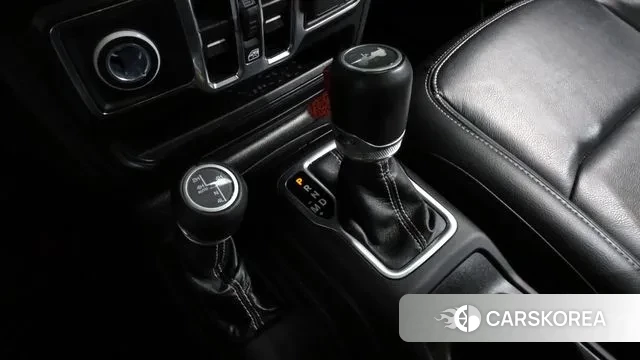 Jeep Wrangler (JL) id 2974733 из Кореи 19