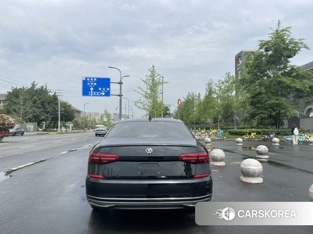 Volkswagen Passat id 4259652 из Китая 9