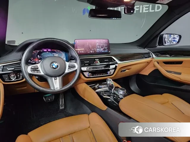 BMW 5 Series (G30) id 3691805 из Кореи 19