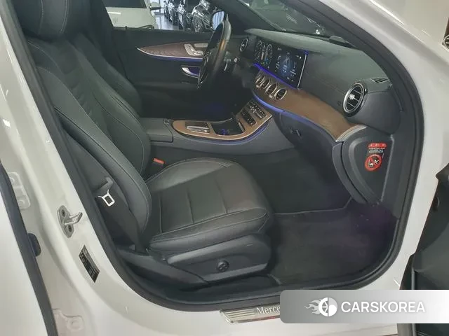 Mercedes-Benz E-Class W213 id 3630865 из Кореи 16