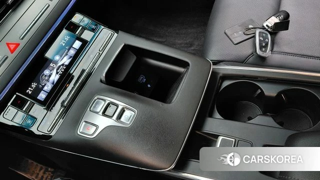 Hyundai The New Grandeur IG id 4905661 из Кореи 32