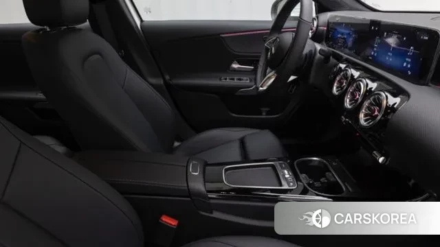 Mercedes-Benz A-Class W177 id 3775797 из Кореи 17