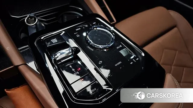 BMW 5 Series (G60) id 3486895 из Кореи 19