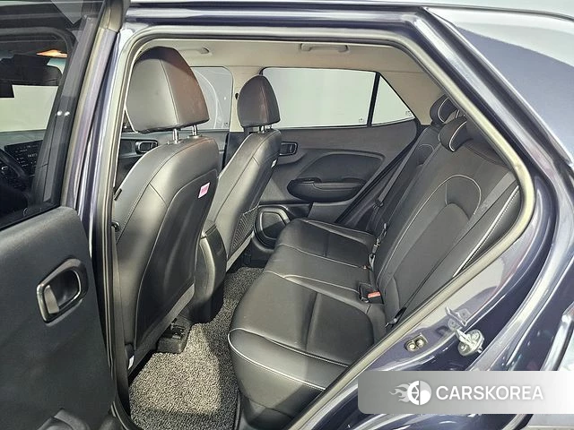 Hyundai Venue id 4470621 из Кореи 19
