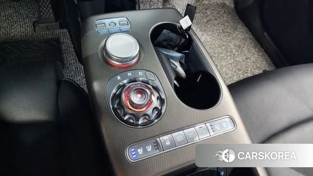 Genesis GV60 id 2969352 из Кореи 19