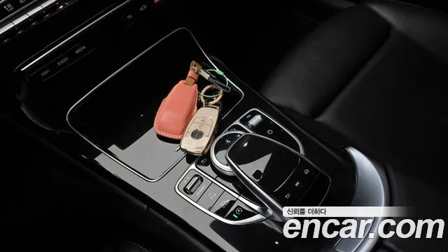 Mercedes-Benz C-Class W205 id 2733497 из Кореи 19