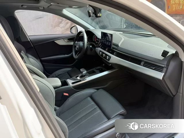 Audi A4L id 4353260 из Китая 14