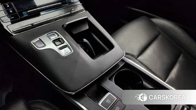 Hyundai The New Grandeur IG id 3017764 из Кореи 19