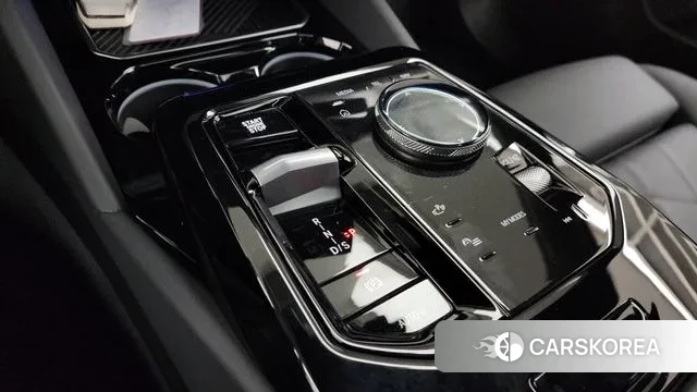 BMW 5 Series (G60) id 3477537 из Кореи 19