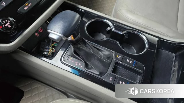 Kia The New Carnival id 3861342 из Кореи 19