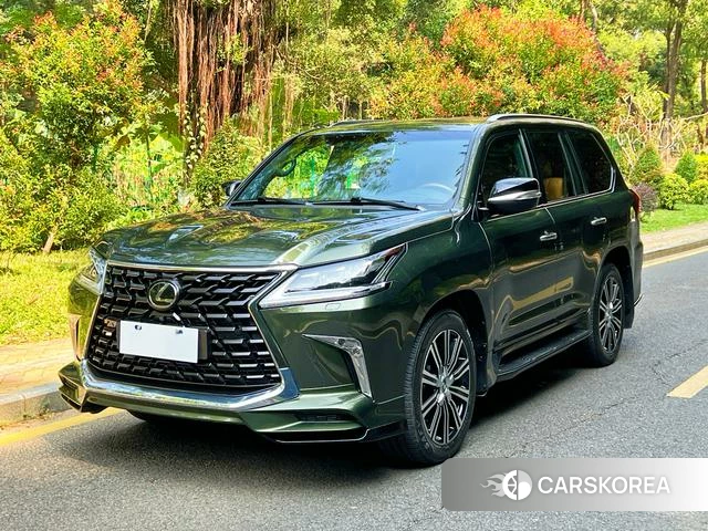 Lexus LX id 4274414 из Китая 20