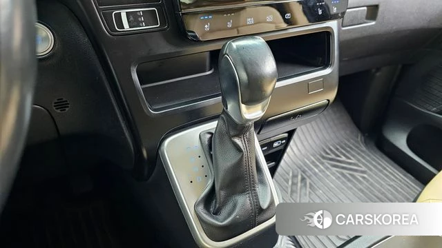 Hyundai Staria id 4445299 из Кореи 29