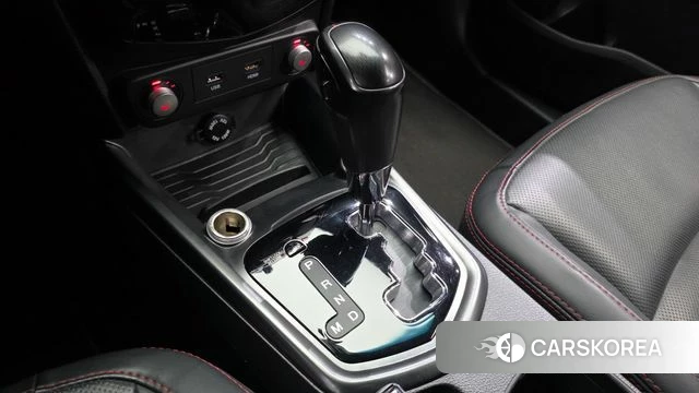 Ssangyong Tivoli Air id 4285983 из Кореи 29