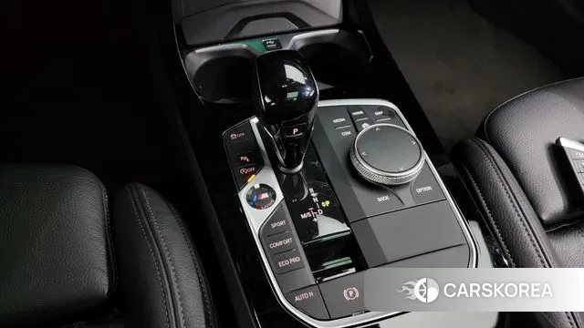 BMW 1 Series (F40) id 2975090 из Кореи 19