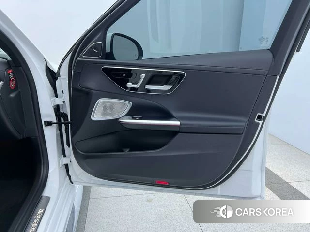 Mercedes-Benz Class C id 4335706 из Китая 28