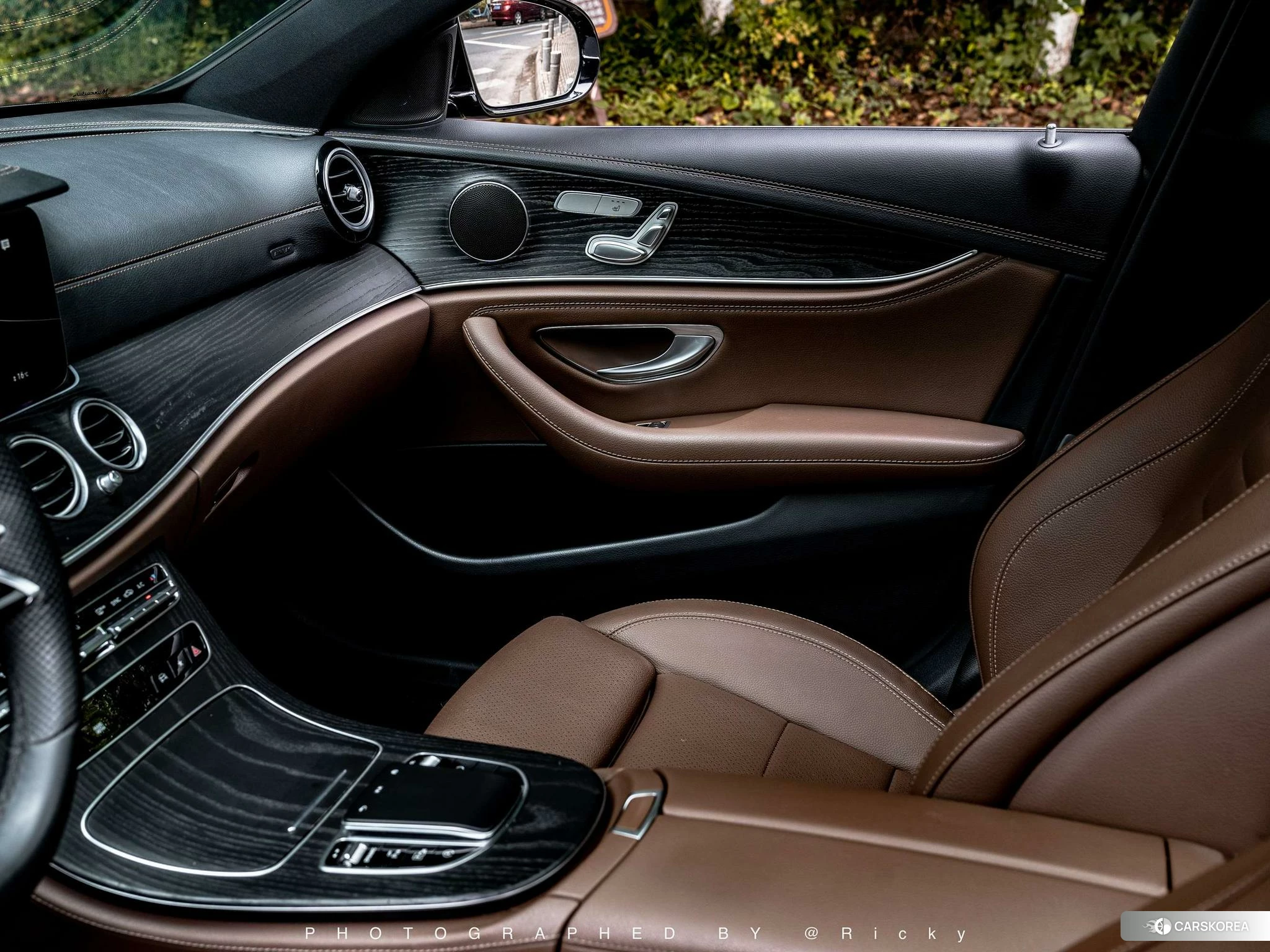 Mercedes-Benz E-class id 4407406 из Китая 10