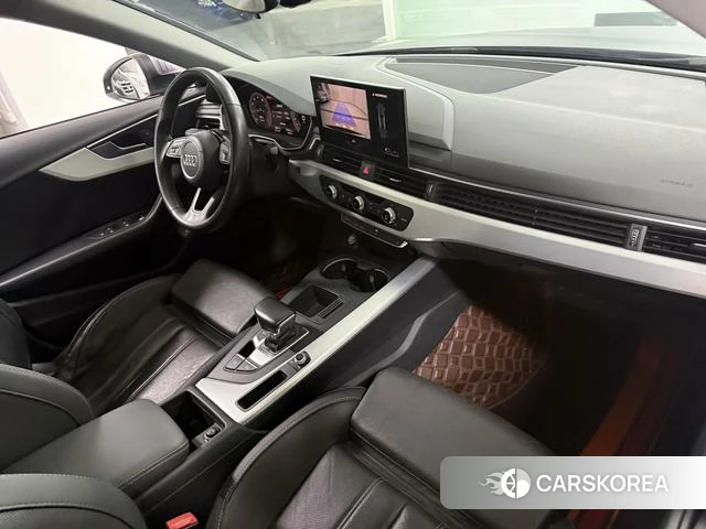 Audi A4L id 4307706 из Китая 18