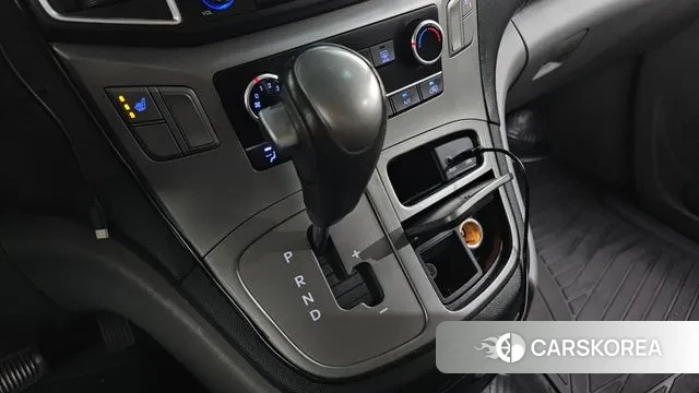 Hyundai The New Grand Starex id 3156470 из Кореи 19