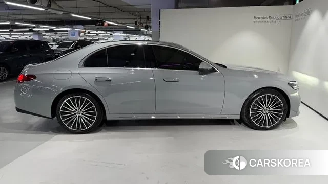 Mercedes-Benz E-Class W214 id 3575926 из Кореи 19