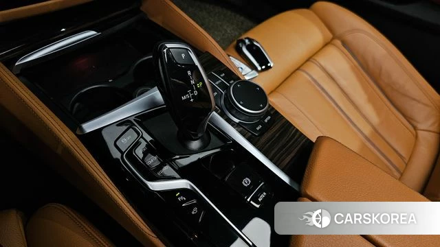 BMW 5 Series (G30) id 4489755 из Кореи 19